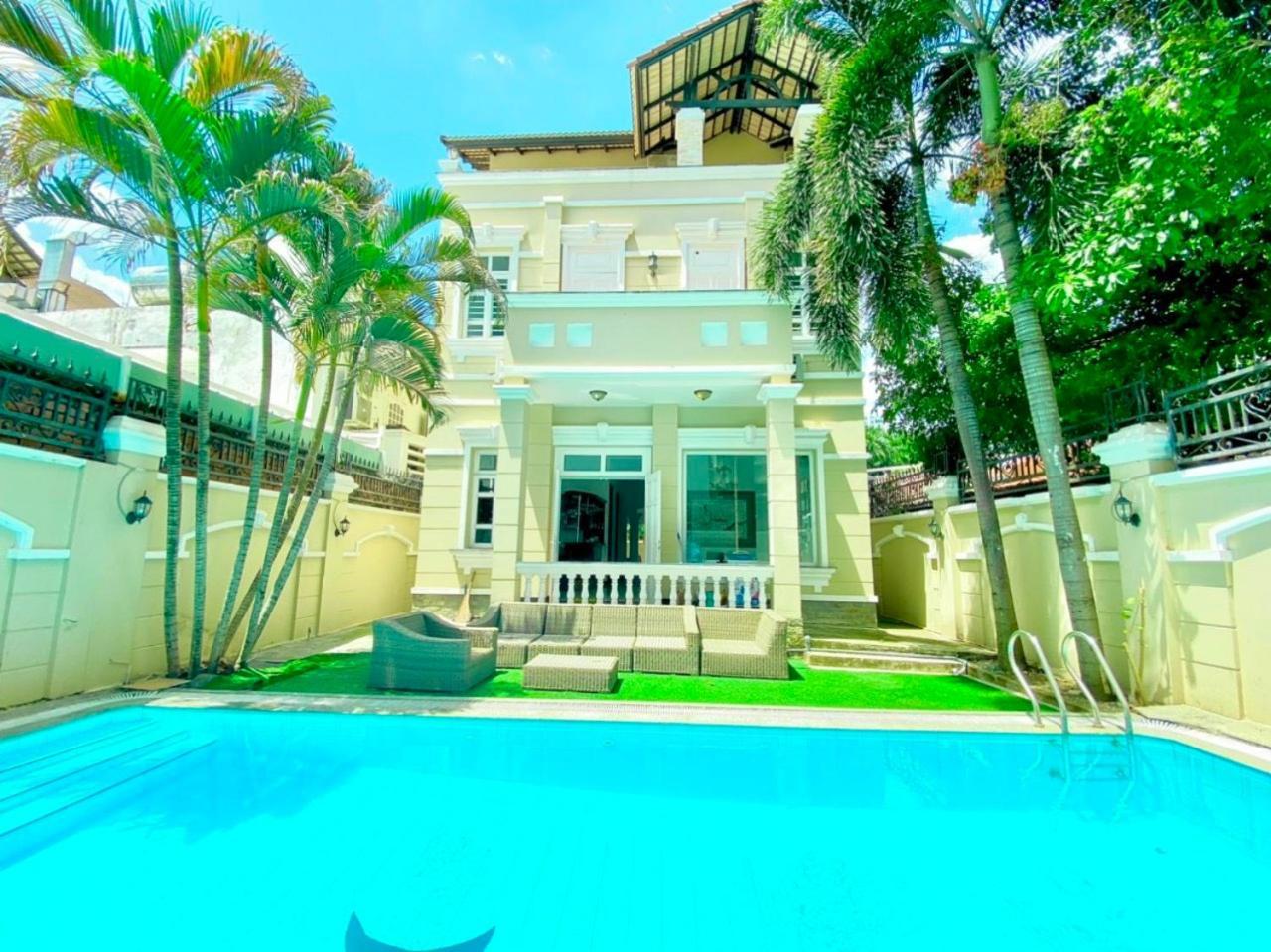 Villa Gem 15a-8 Phong Ngu-10 Giuong-ho Boi Lon