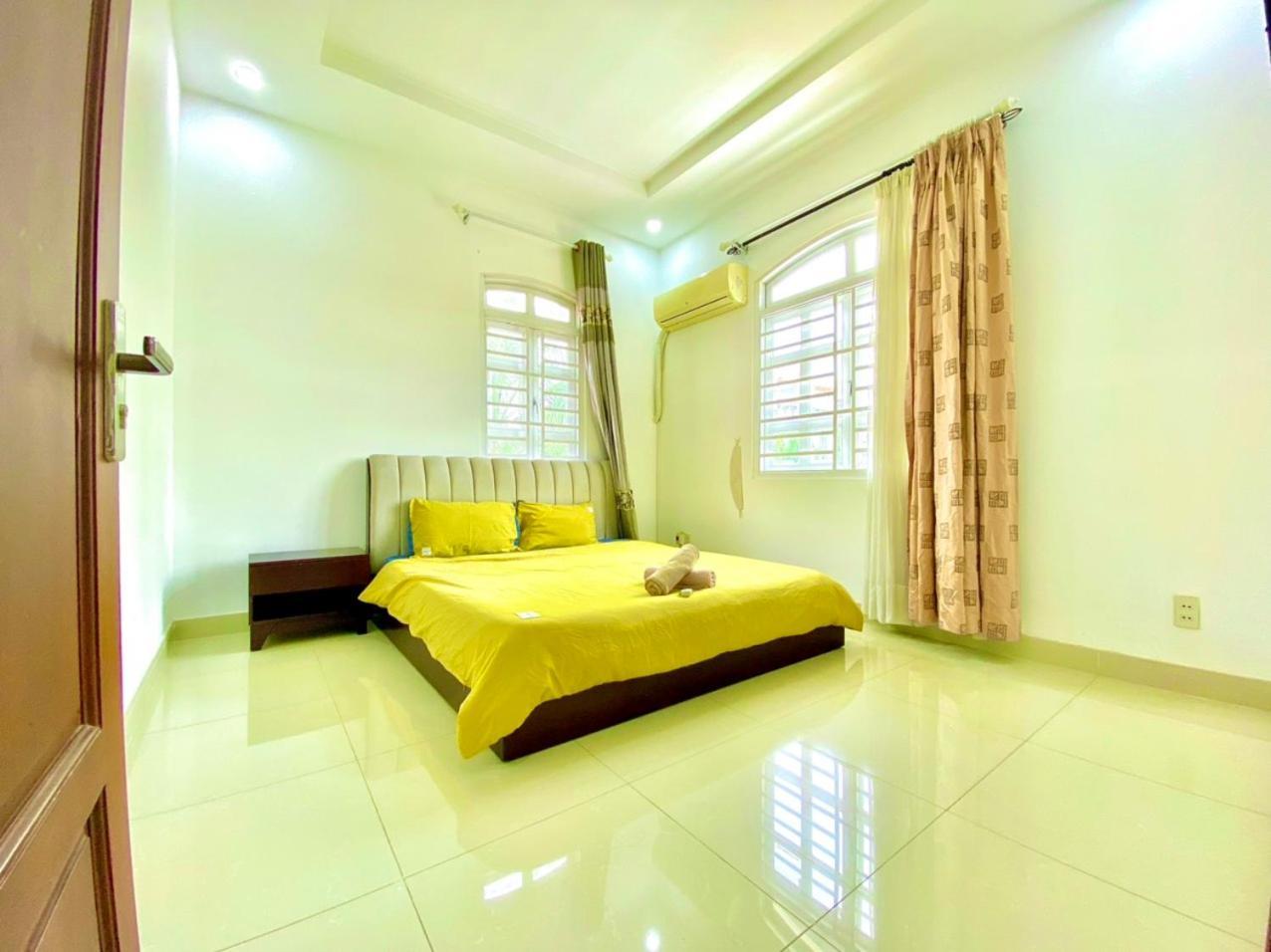 Gem 15a-8 Phong Ngu-10 Giuong-ho Boi Lon Biệt thự TP. Hồ Chí Minh