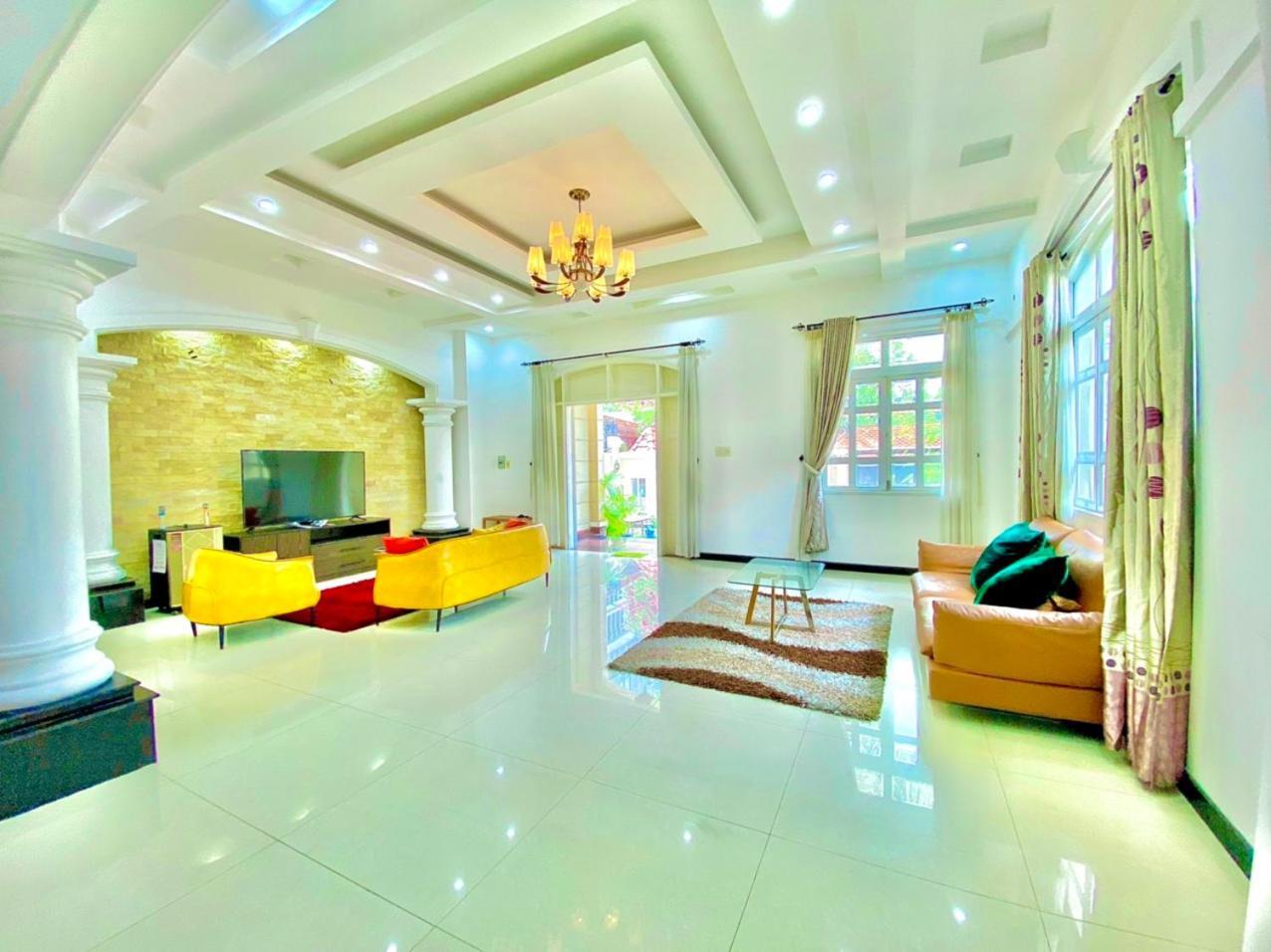 Gem 15a-8 Phong Ngu-10 Giuong-ho Boi Lon * TP. Hồ Chí Minh